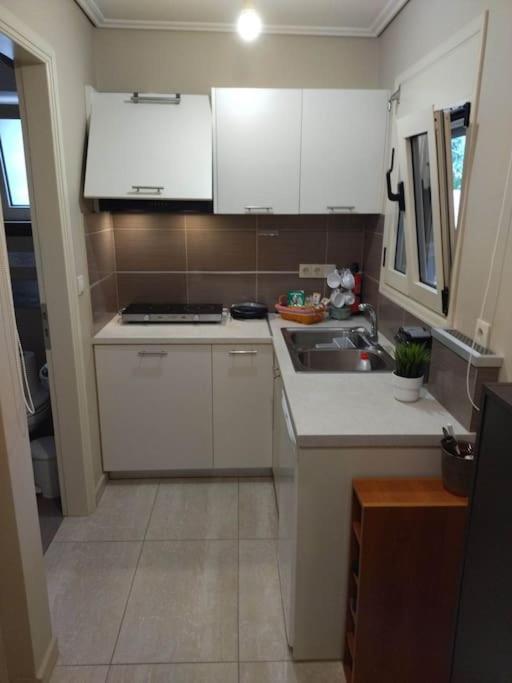 Kalamata Beach Maizonette Ground Floor And Semi-Basement With Yard Esterno foto